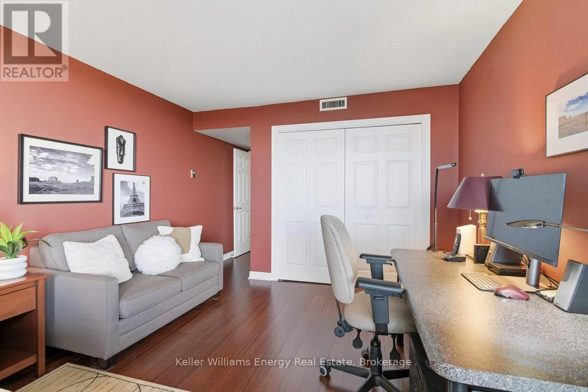 806 - 700 WILSON ROAD N #806