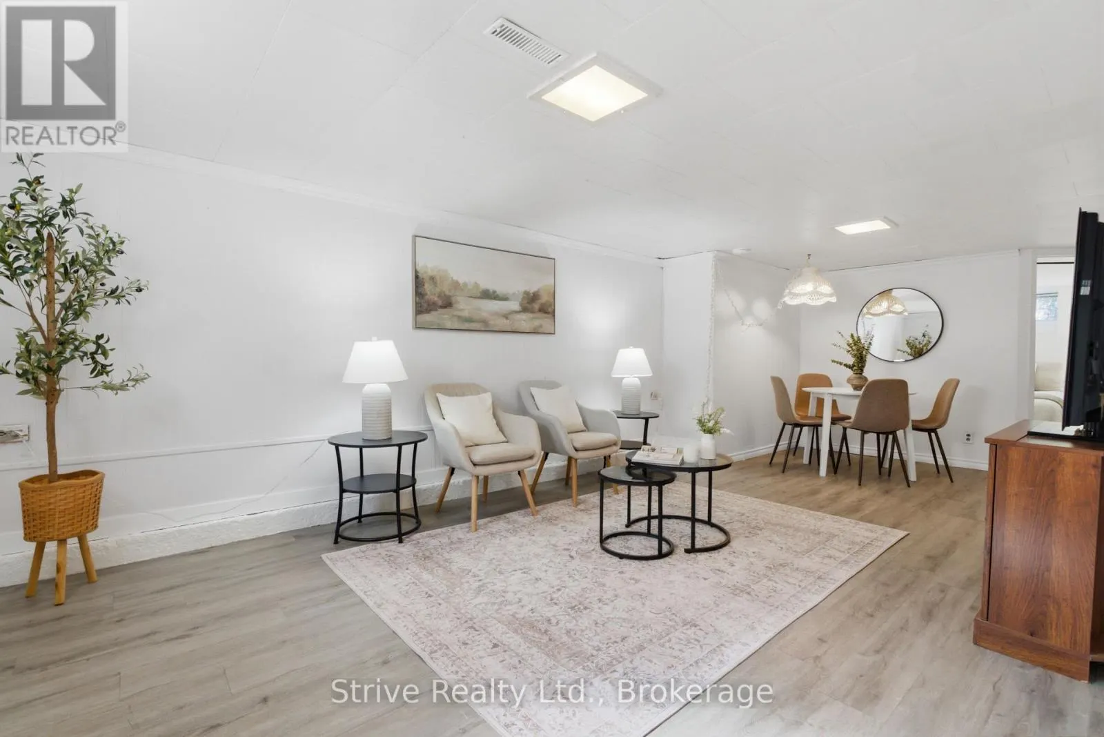 7 ADMIRAL ROAD