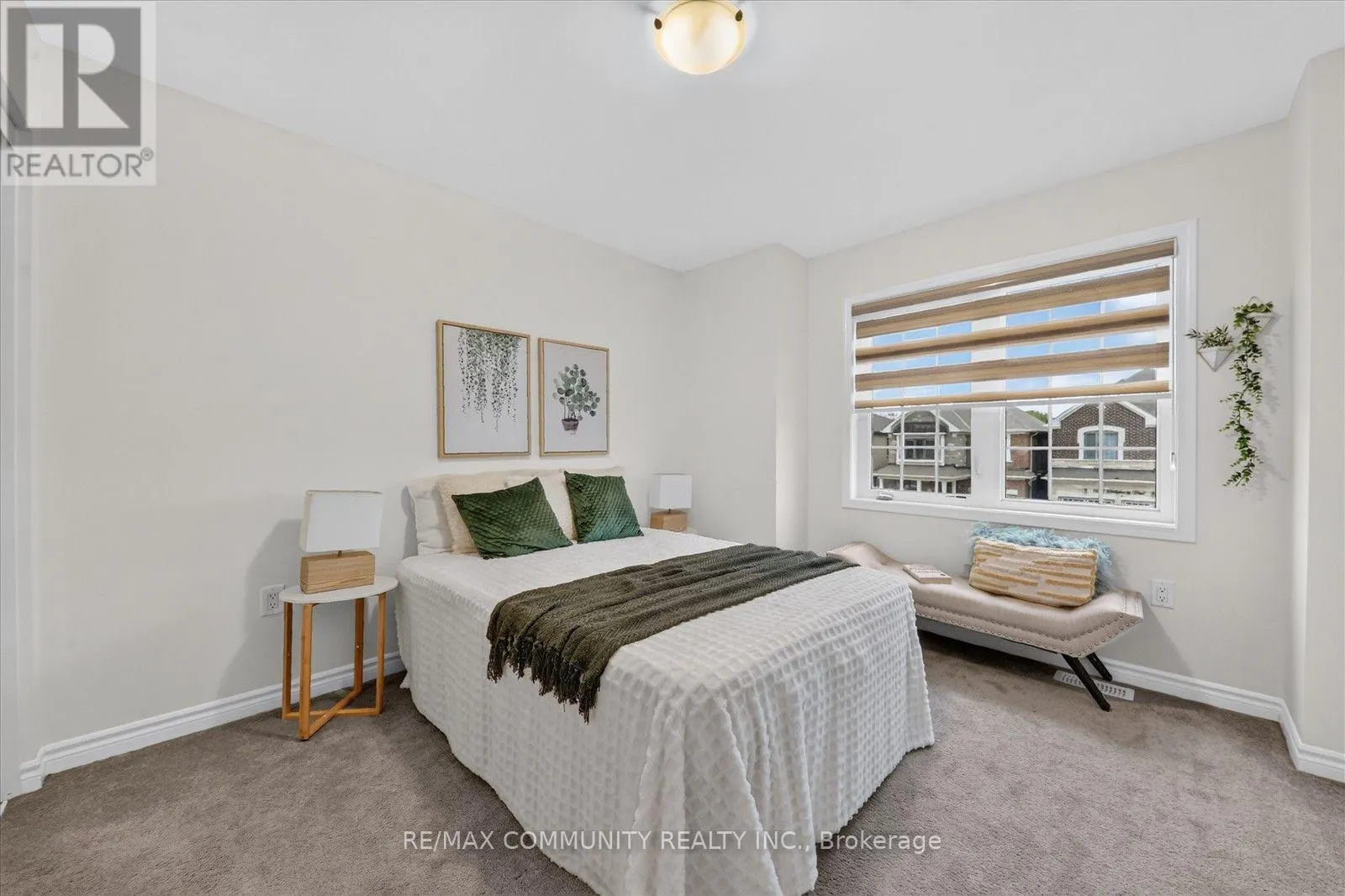 3001 HOLLYBERRY TRAIL