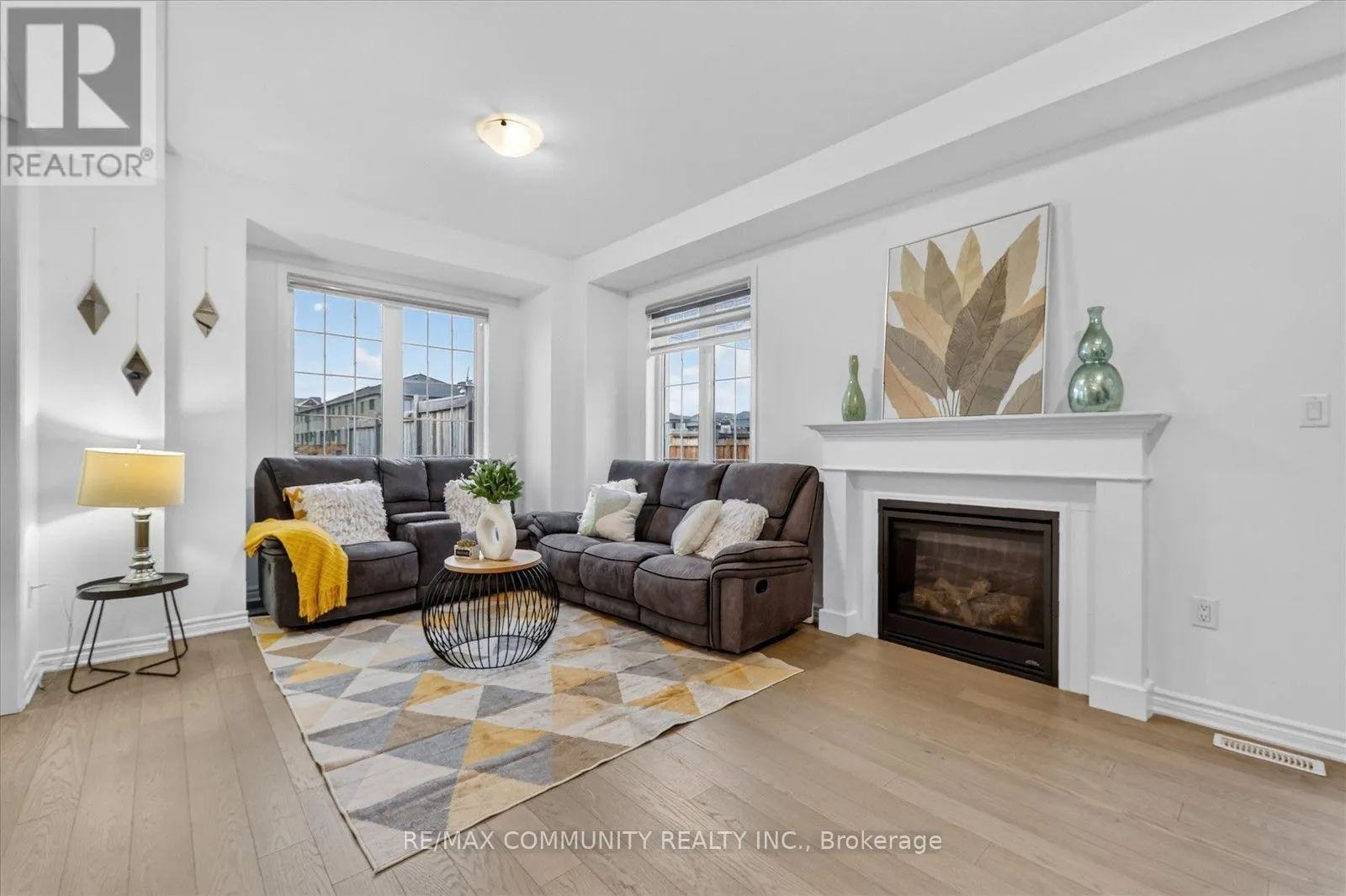 3001 HOLLYBERRY TRAIL