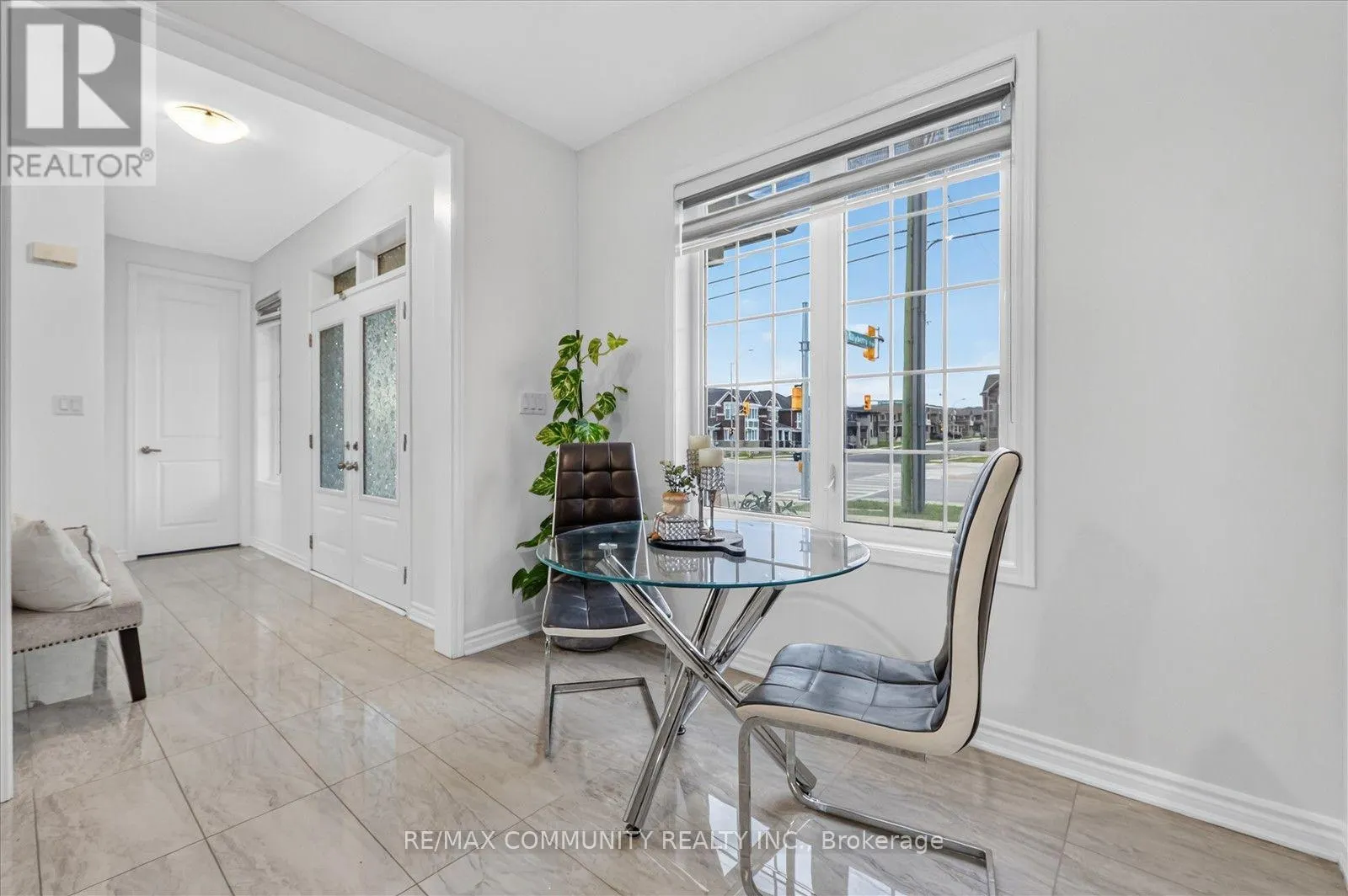 3001 HOLLYBERRY TRAIL