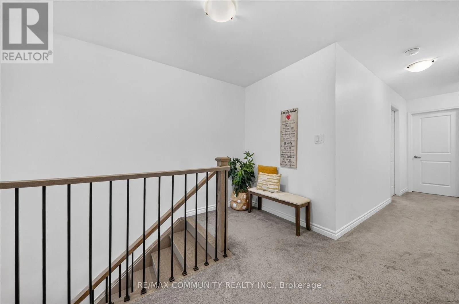 3001 HOLLYBERRY TRAIL