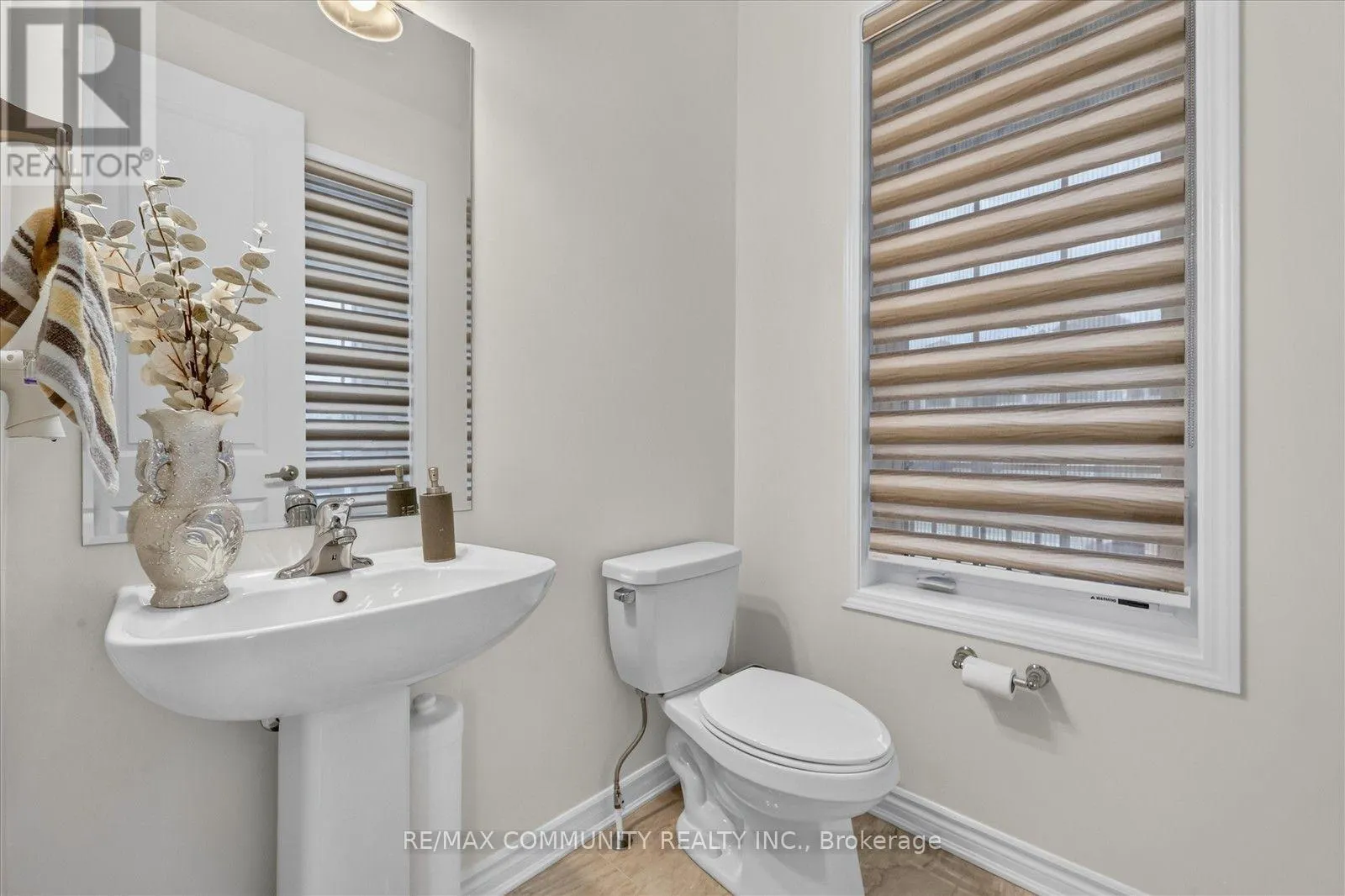 3001 HOLLYBERRY TRAIL