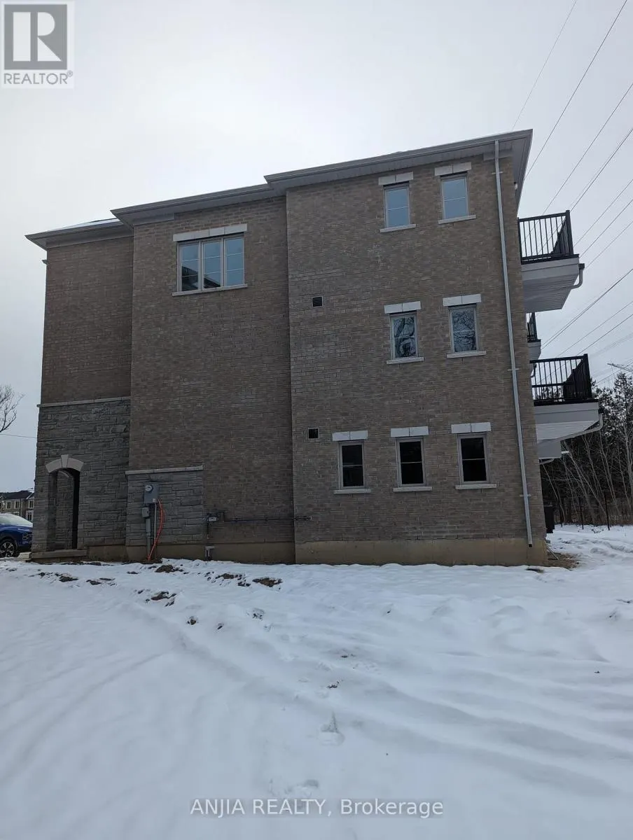 16 COOTE COURT