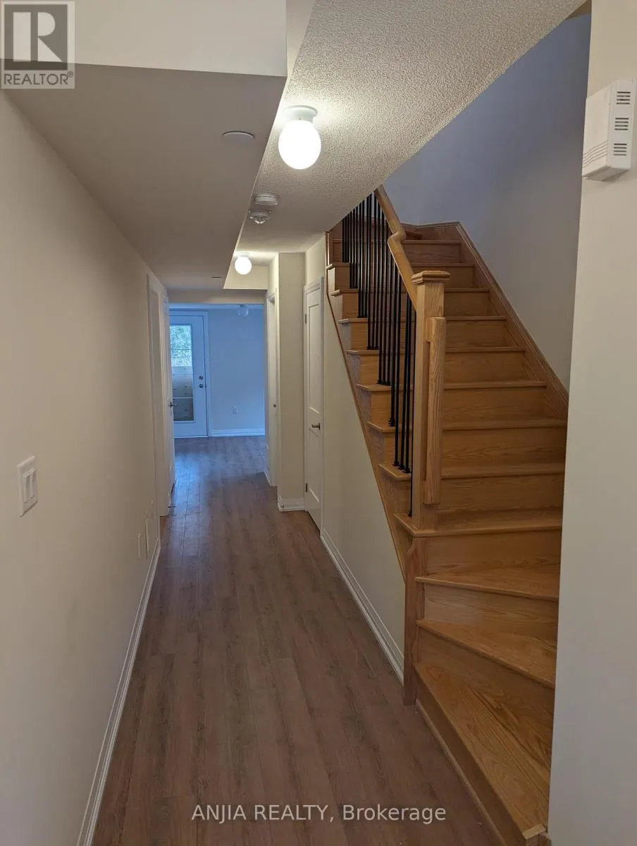 16 COOTE COURT