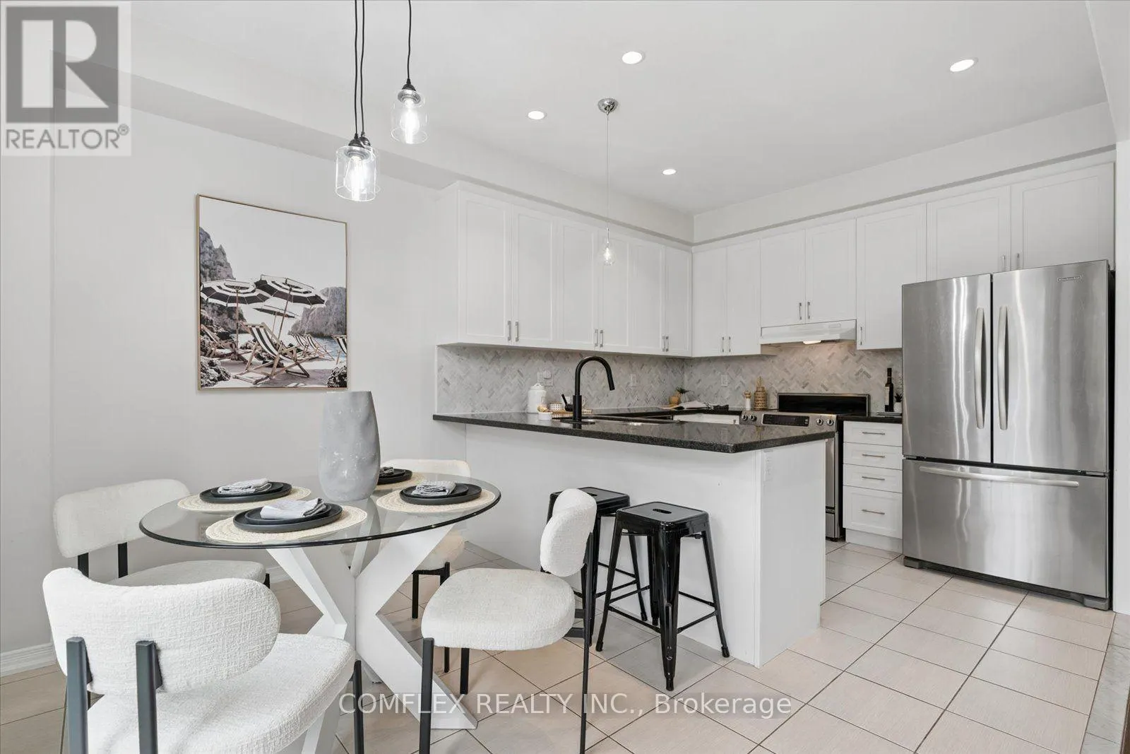59 HODNETT CRESCENT