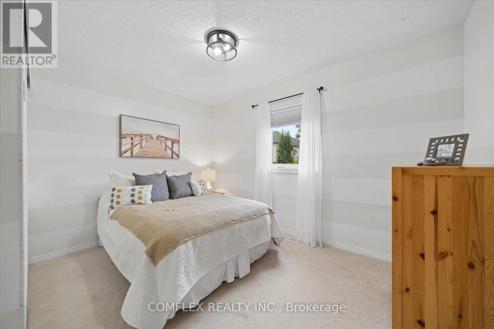 59 HODNETT CRESCENT