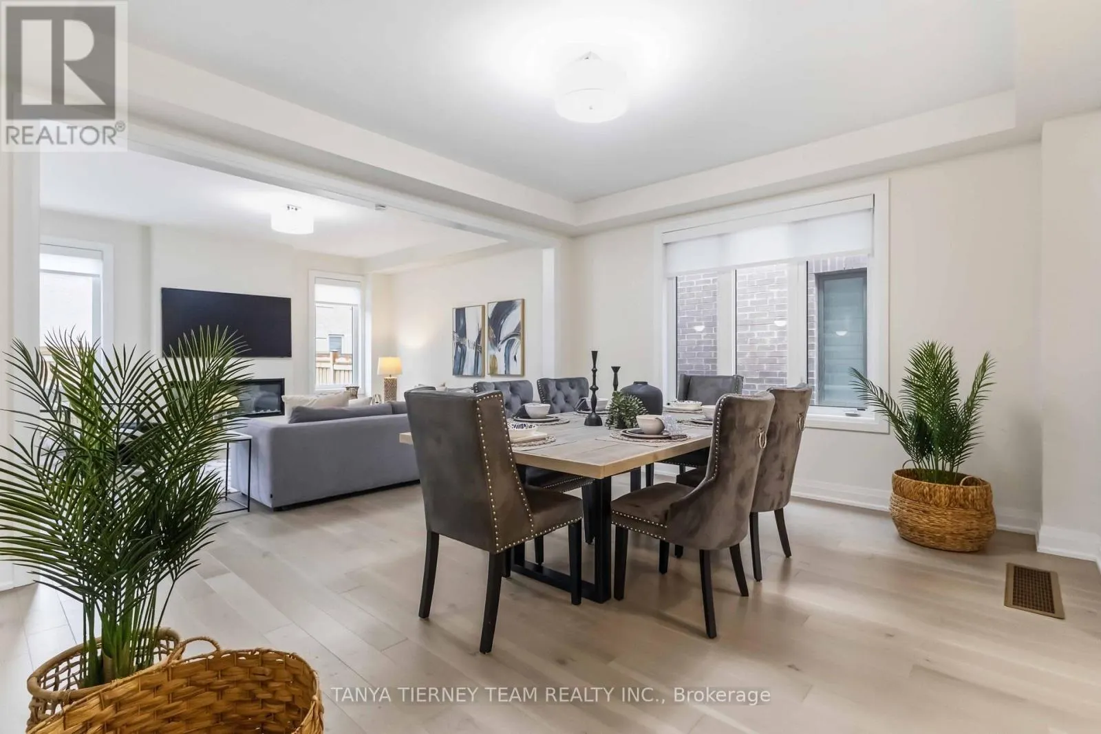 29 VICKERY STREET