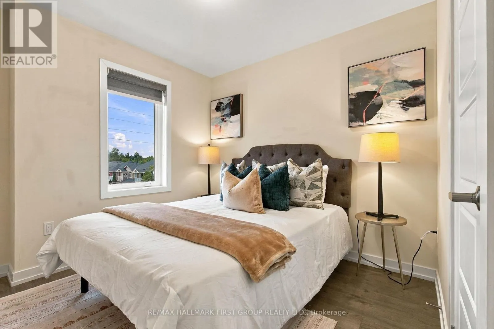 303 - 250 FINCH AVENUE