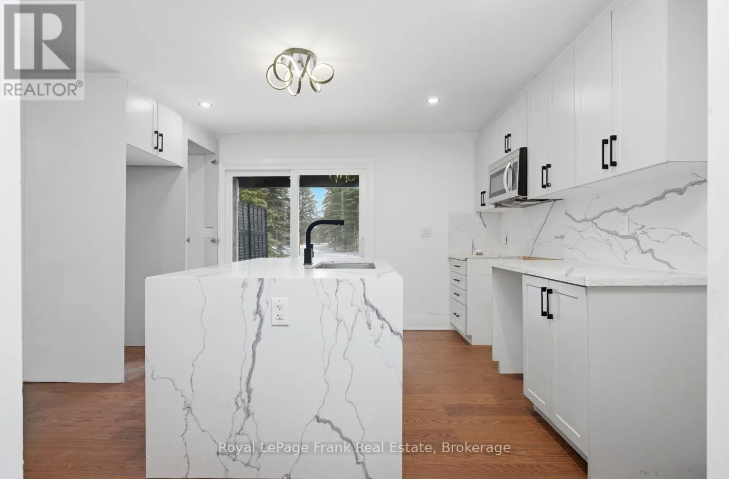 3531 SIMCOE STREET N