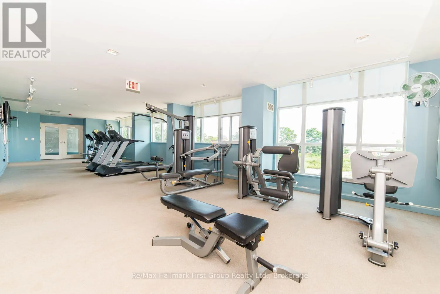 302 - 1600 CHARLES STREET #302