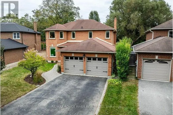 37 WYNDFIELD CRESCENT