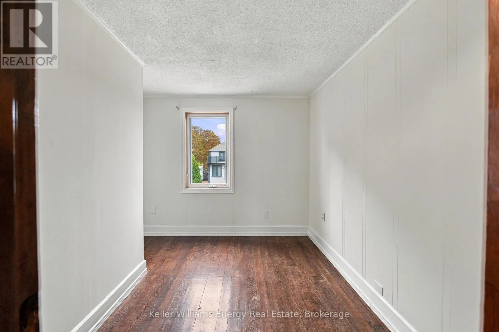 477 CUBERT STREET
