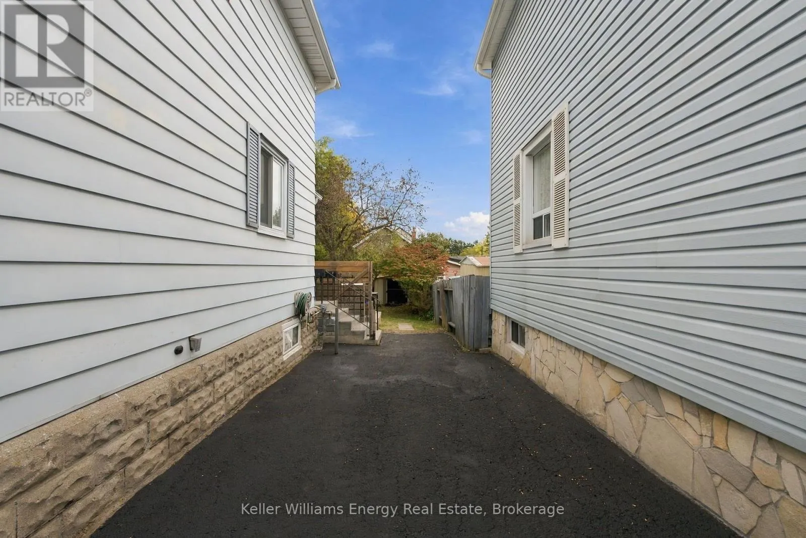 477 CUBERT STREET