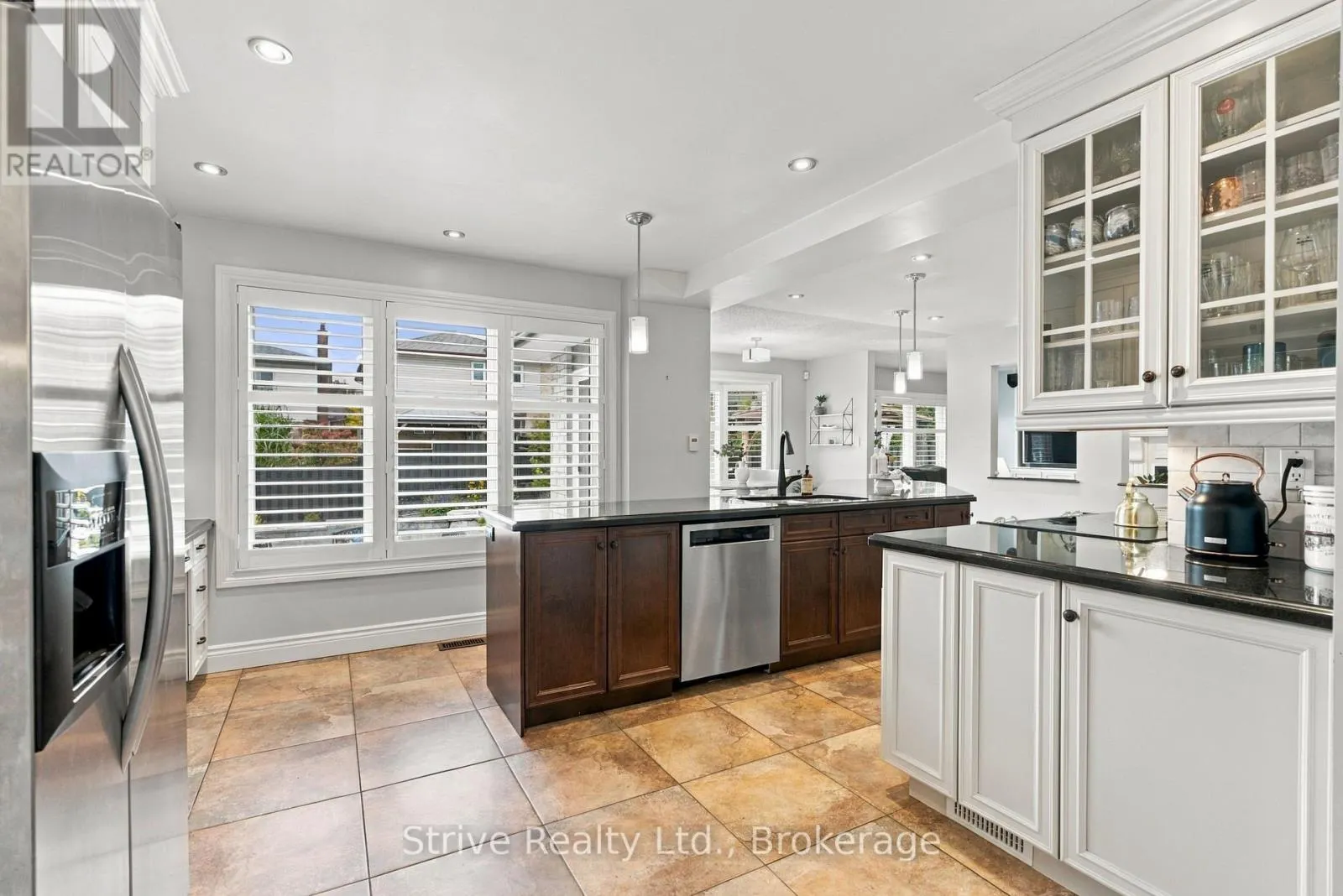 40 MCLELLAN DRIVE