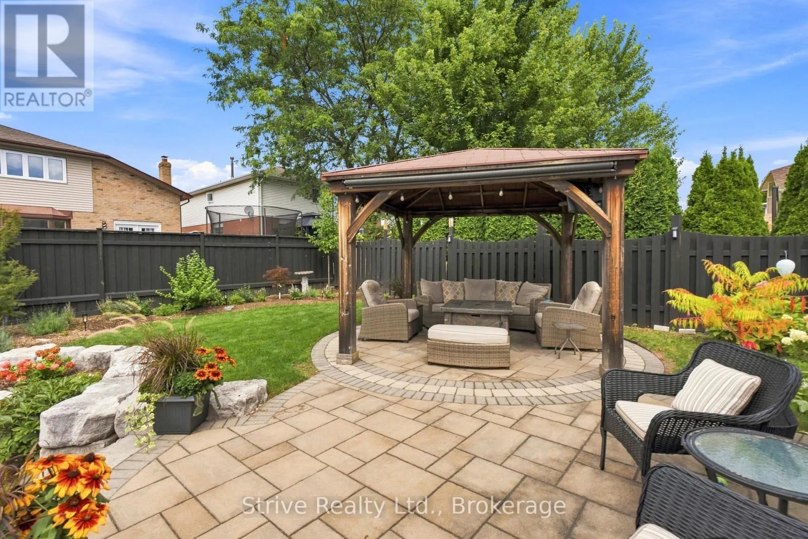 40 MCLELLAN DRIVE