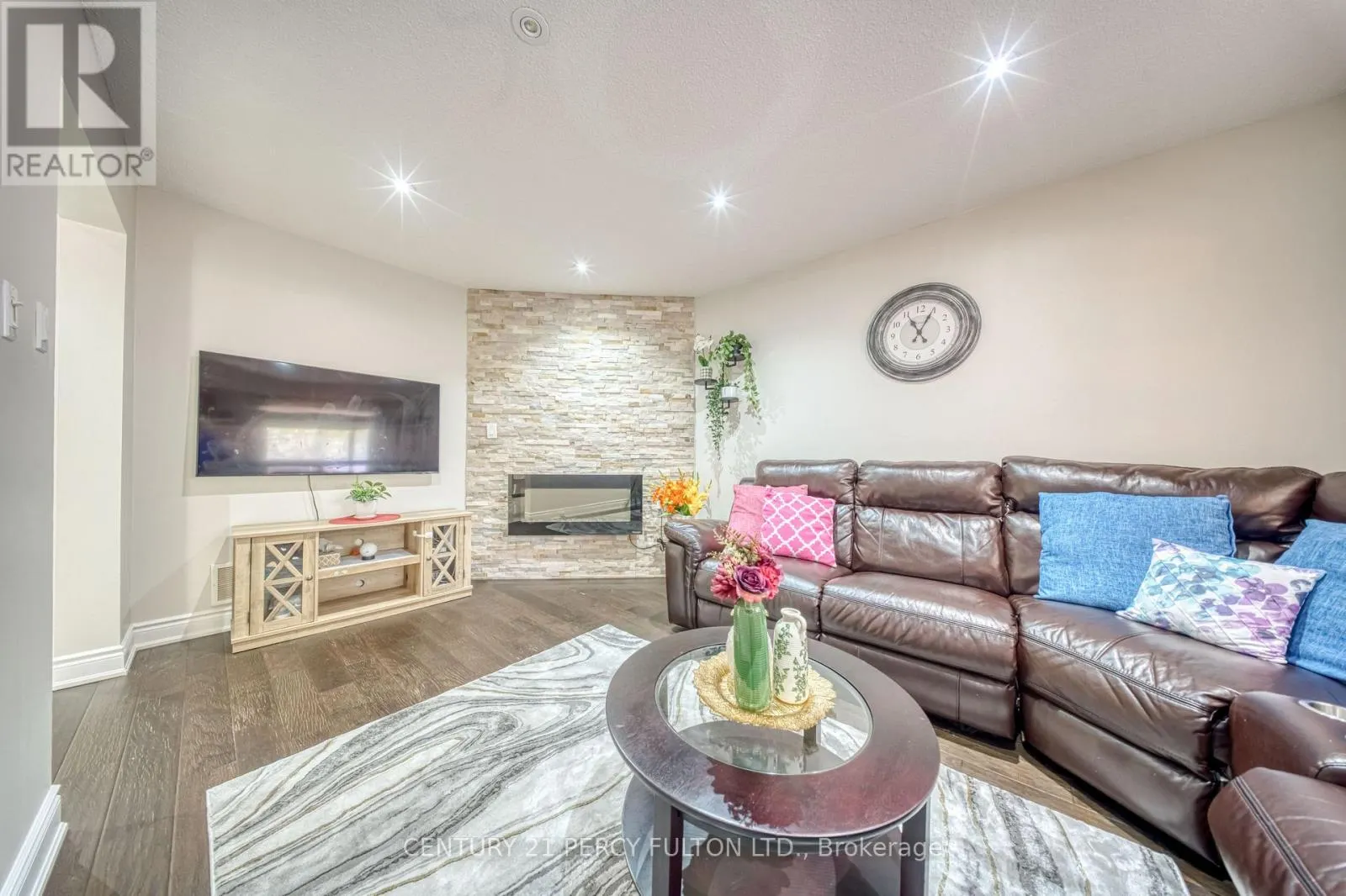 46 HEARNE CRESCENT