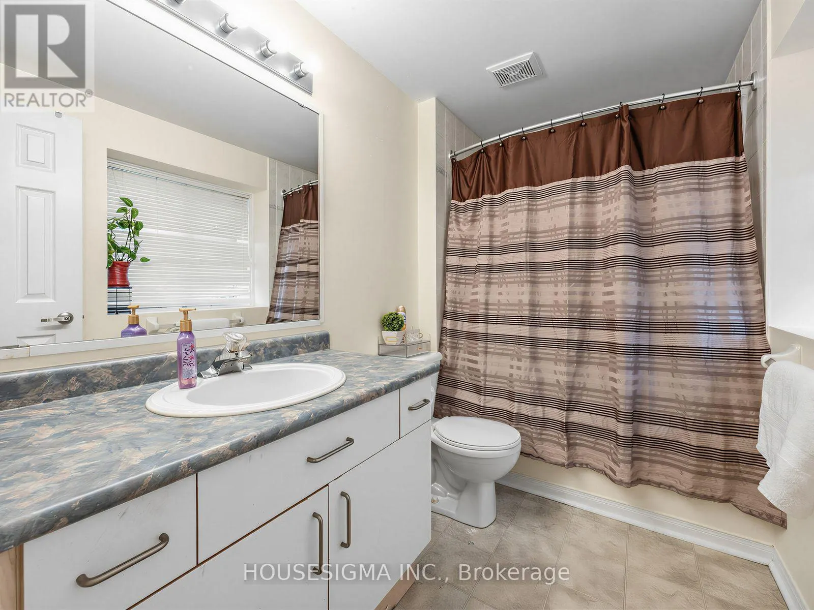 554 ALDERSHOT DRIVE