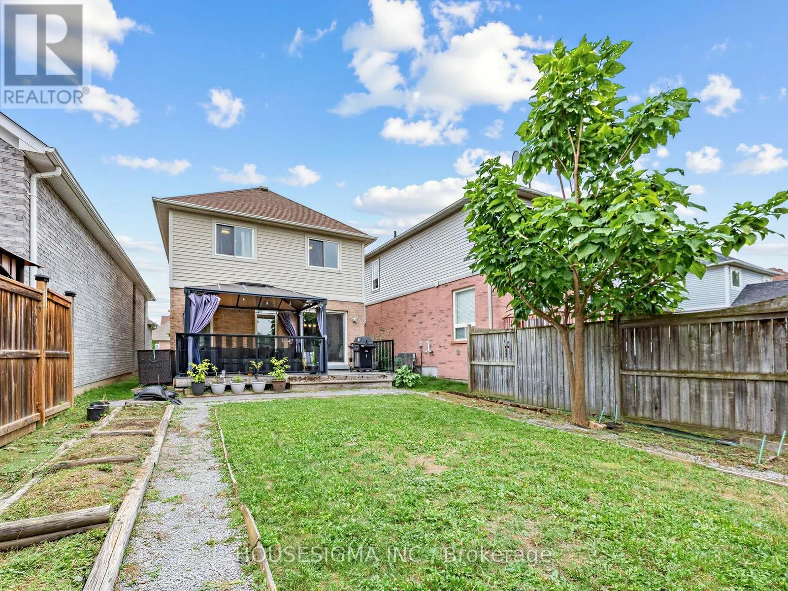 554 ALDERSHOT DRIVE