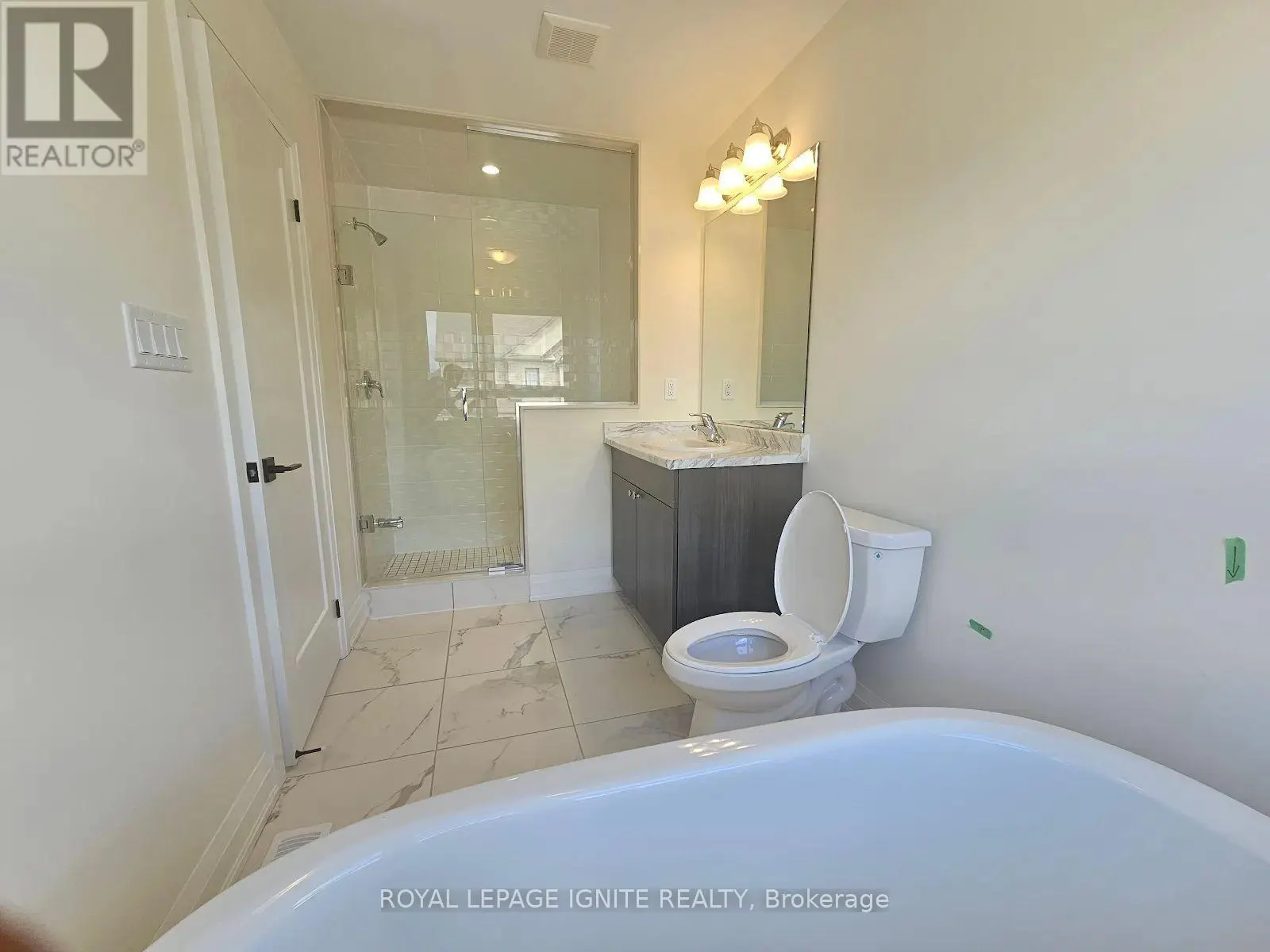 3250 CHIMNEY SWIFT CRESCENT