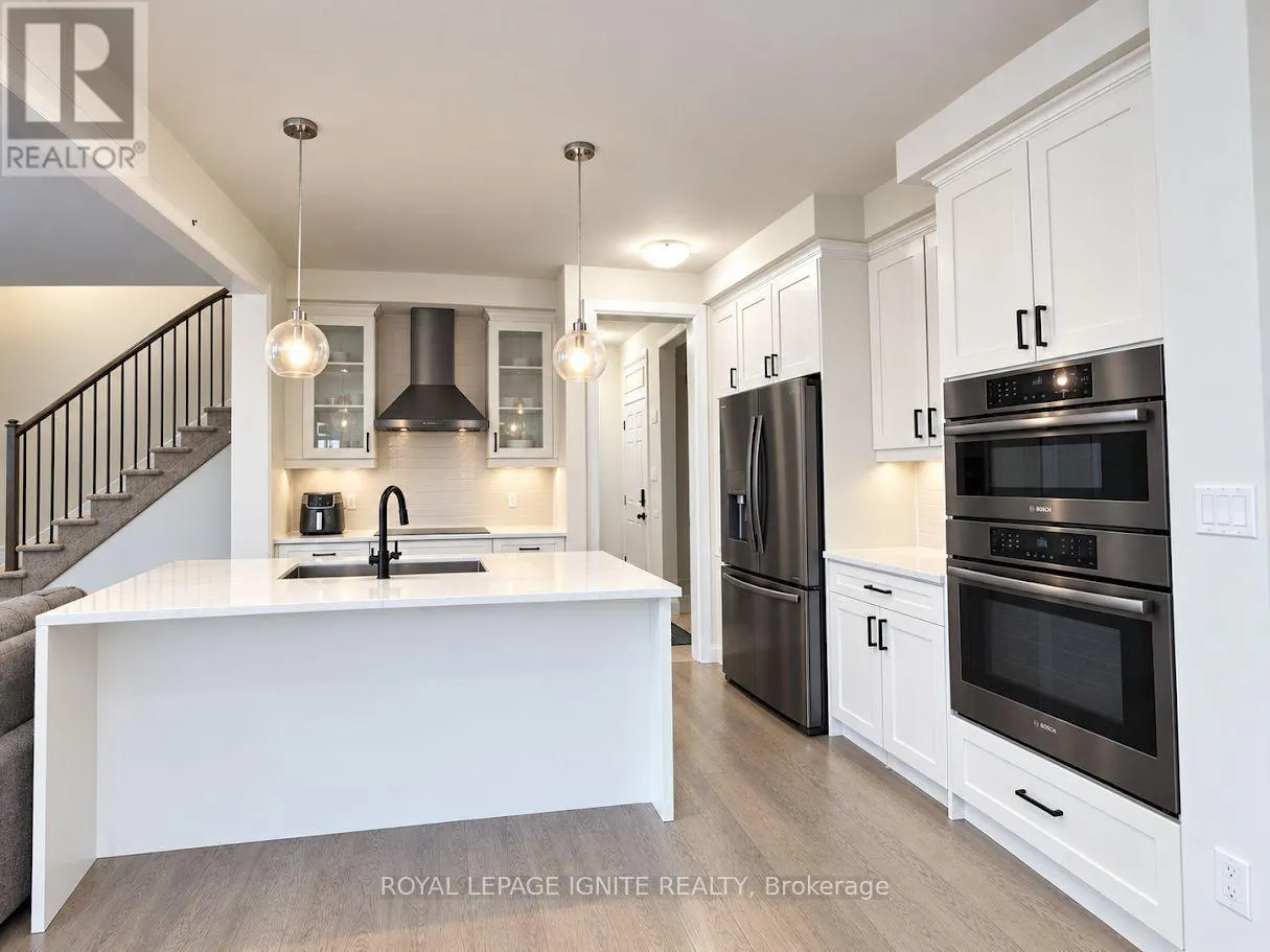 3250 CHIMNEY SWIFT CRESCENT