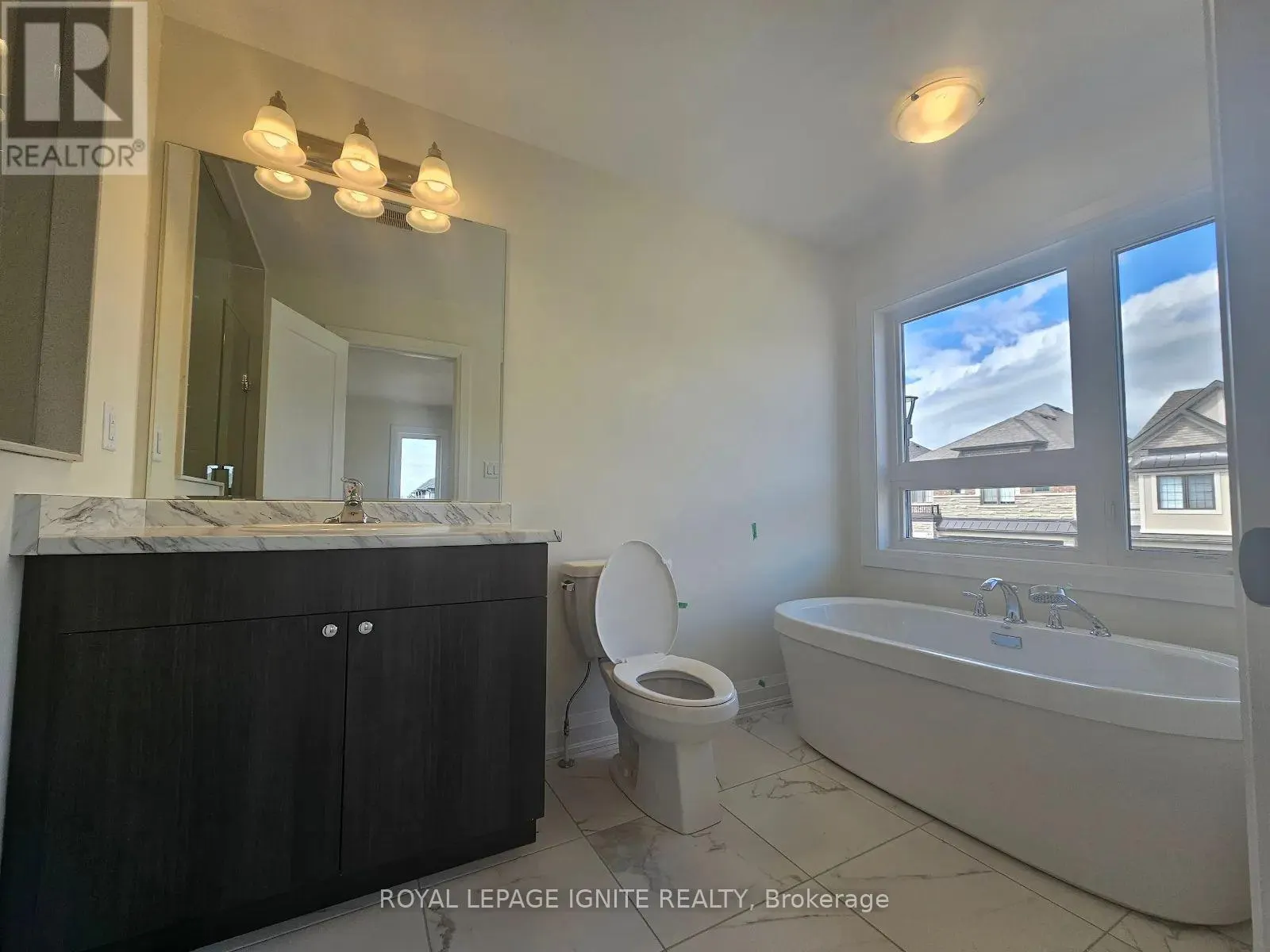 3250 CHIMNEY SWIFT CRESCENT