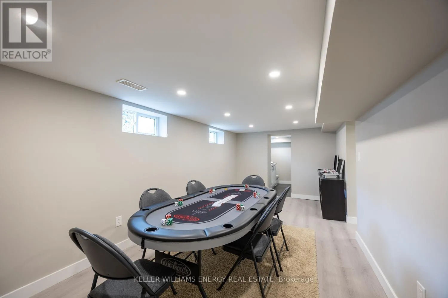 239 PERRY STREET