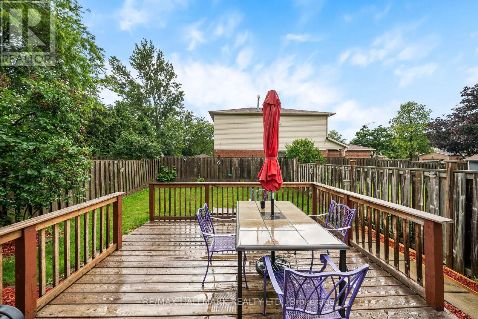 1322 REDWOOD LANE