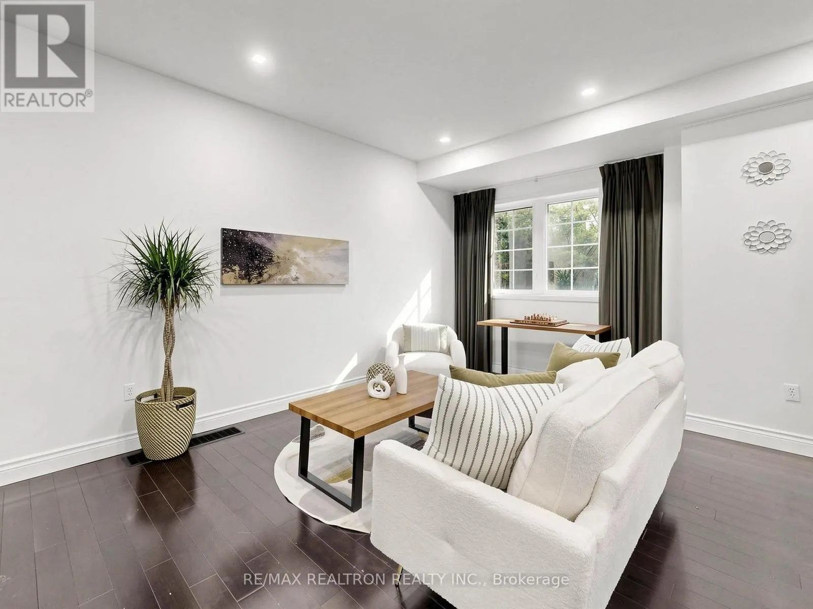 92 - 1250 ST. MARTINS DRIVE