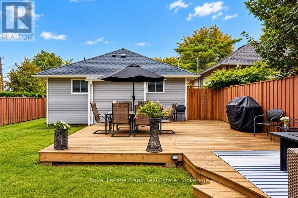 34 PLEASANT VIEW AVENUE