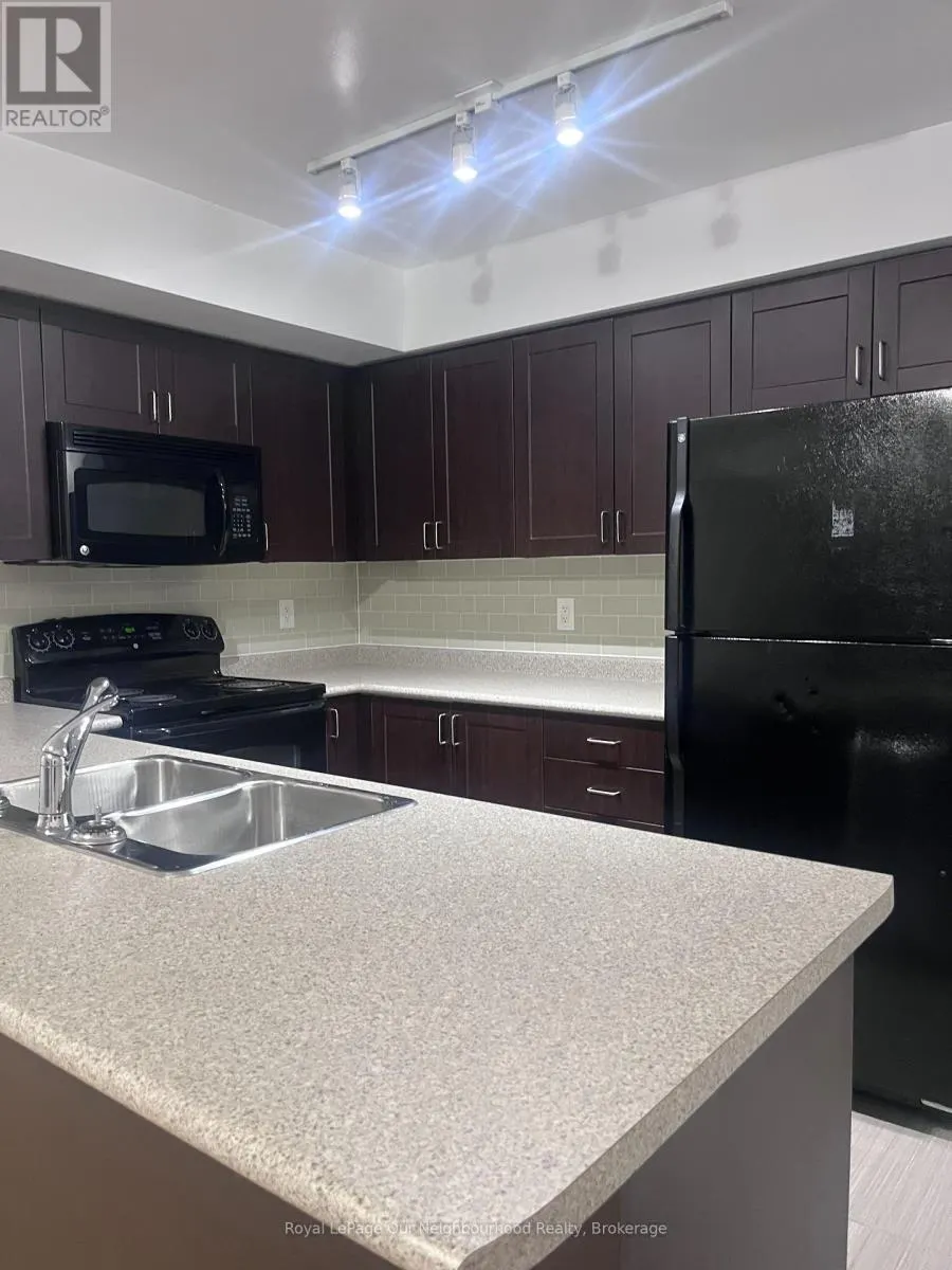402 - 1600 CHARLES STREET #402
