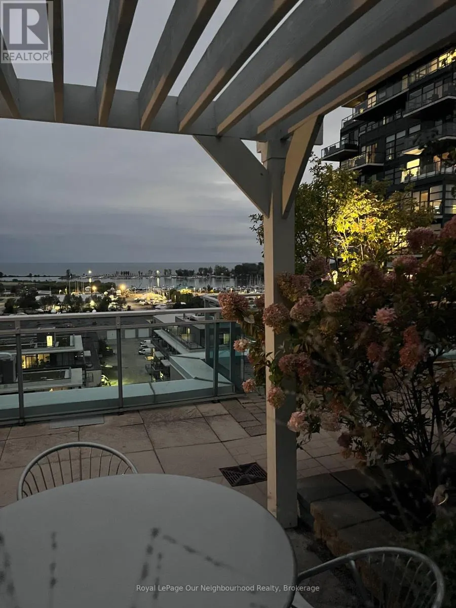 402 - 1600 CHARLES STREET #402