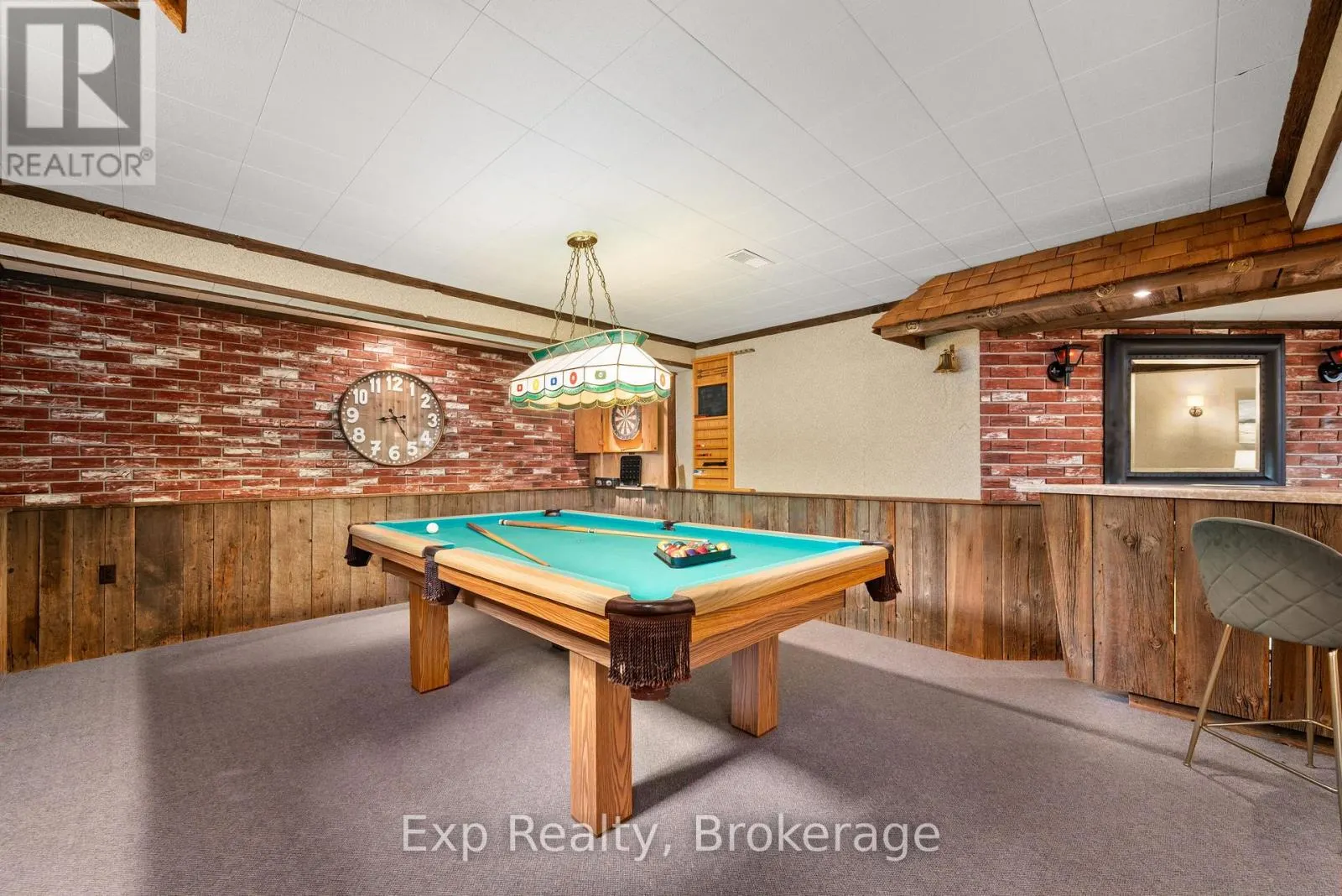 1325 TOWNLINE ROAD N