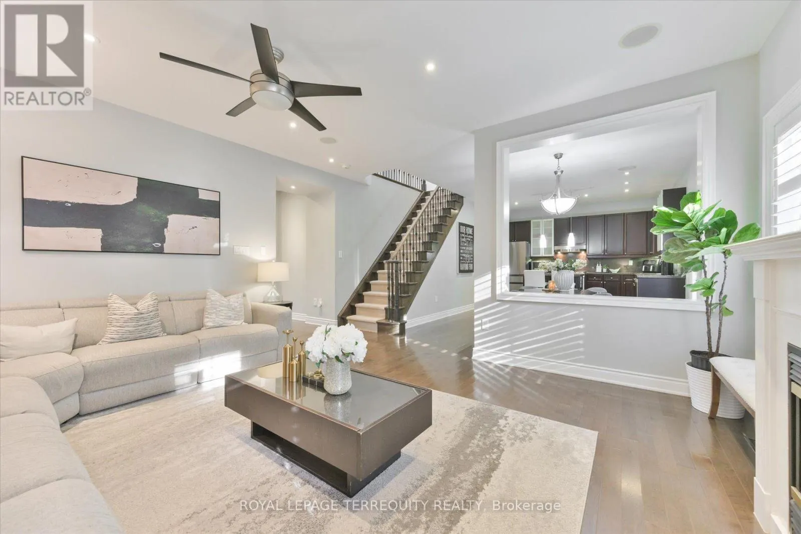 ROOM 1 - 55 RUSHBROOKE WAY