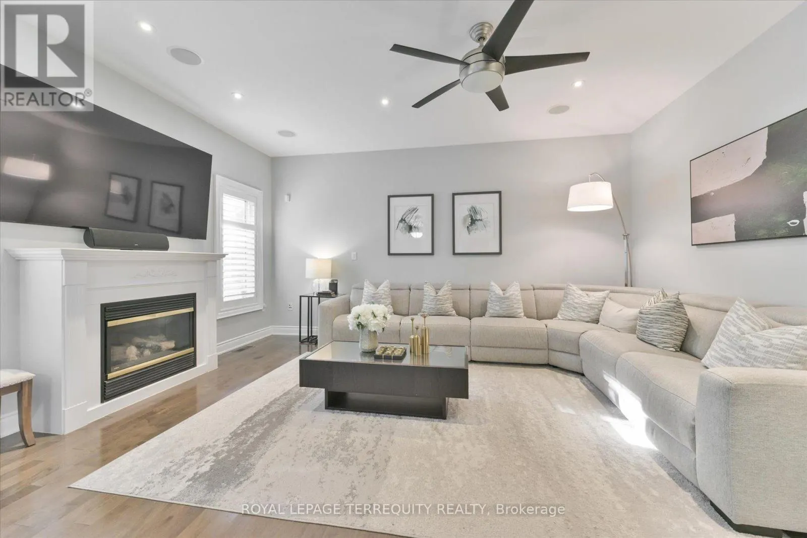 ROOM 1 - 55 RUSHBROOKE WAY