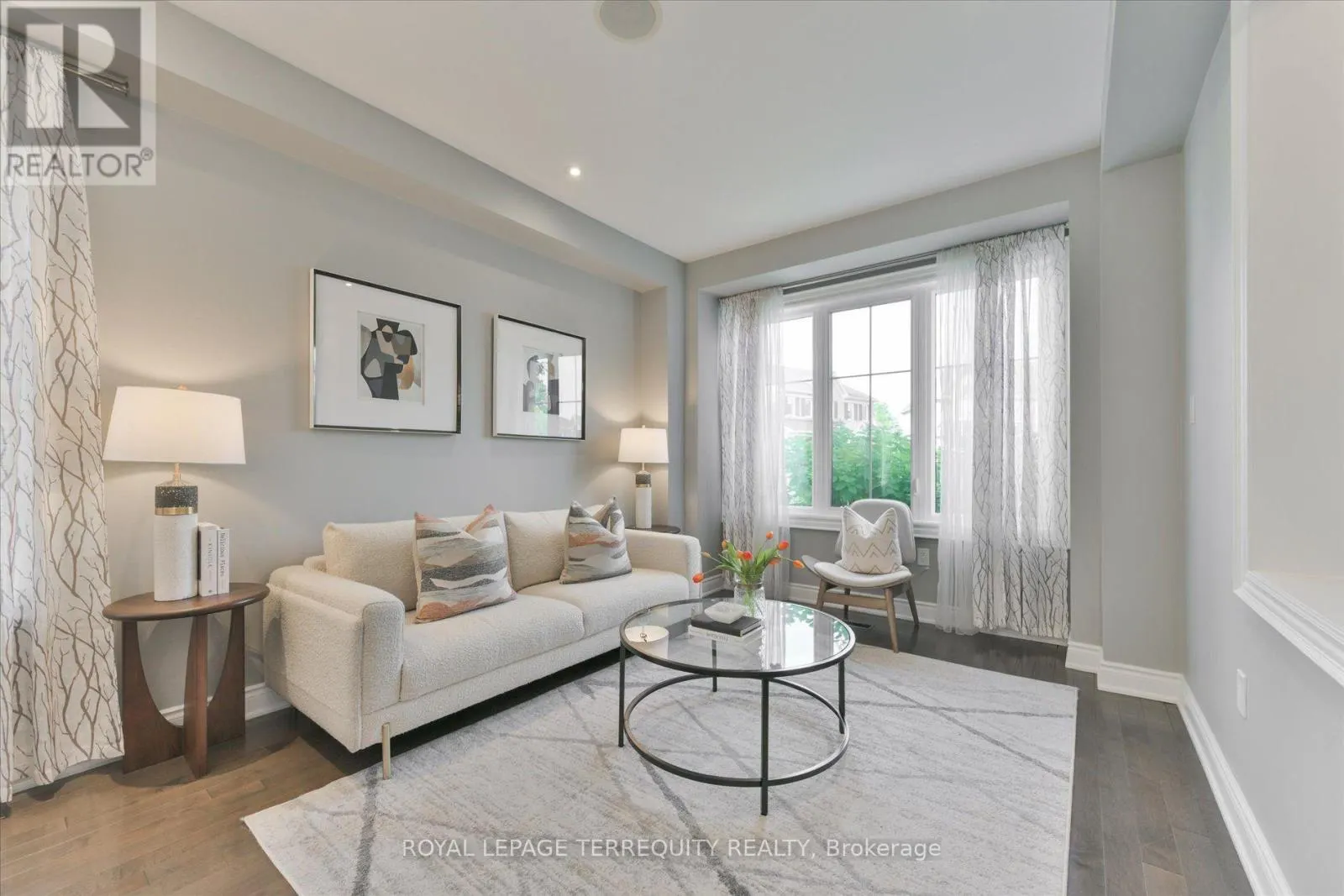 ROOM 1 - 55 RUSHBROOKE WAY