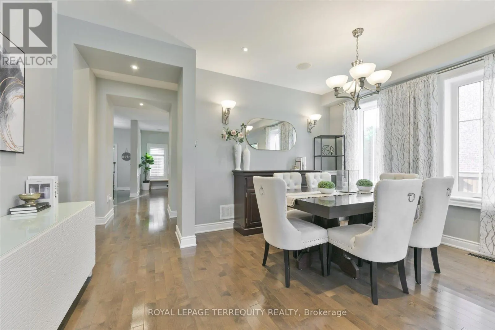 ROOM 1 - 55 RUSHBROOKE WAY