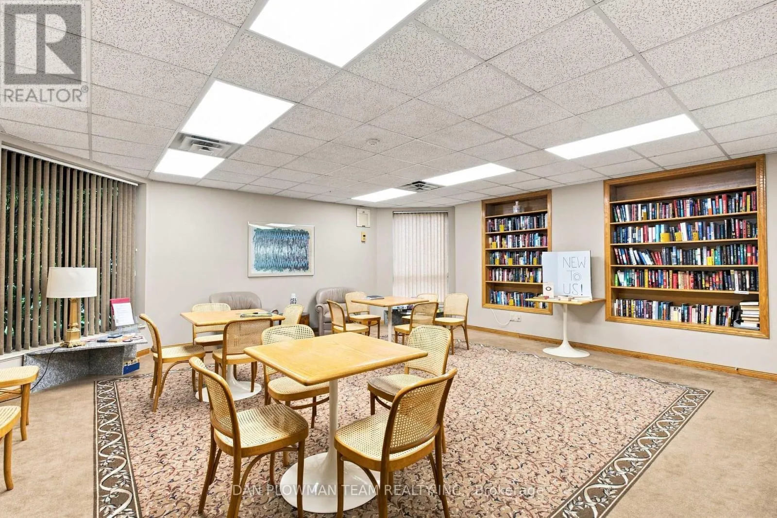 1003 - 900 WILSON ROAD N