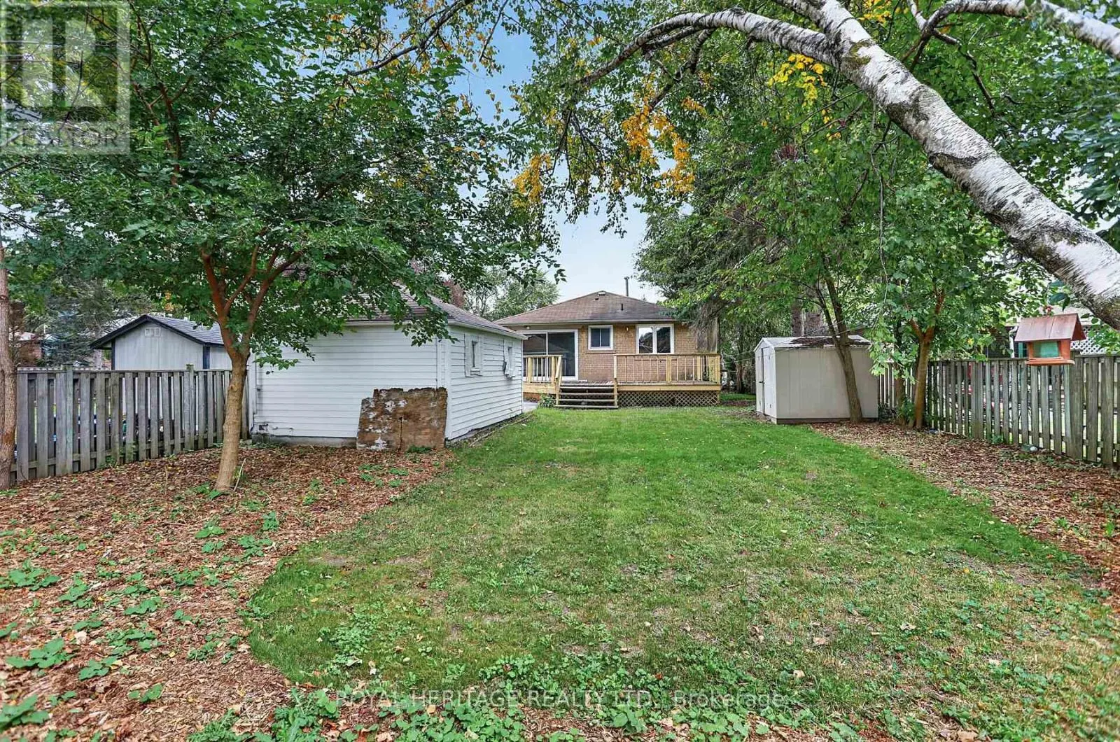 914 DONOVAN CRESCENT