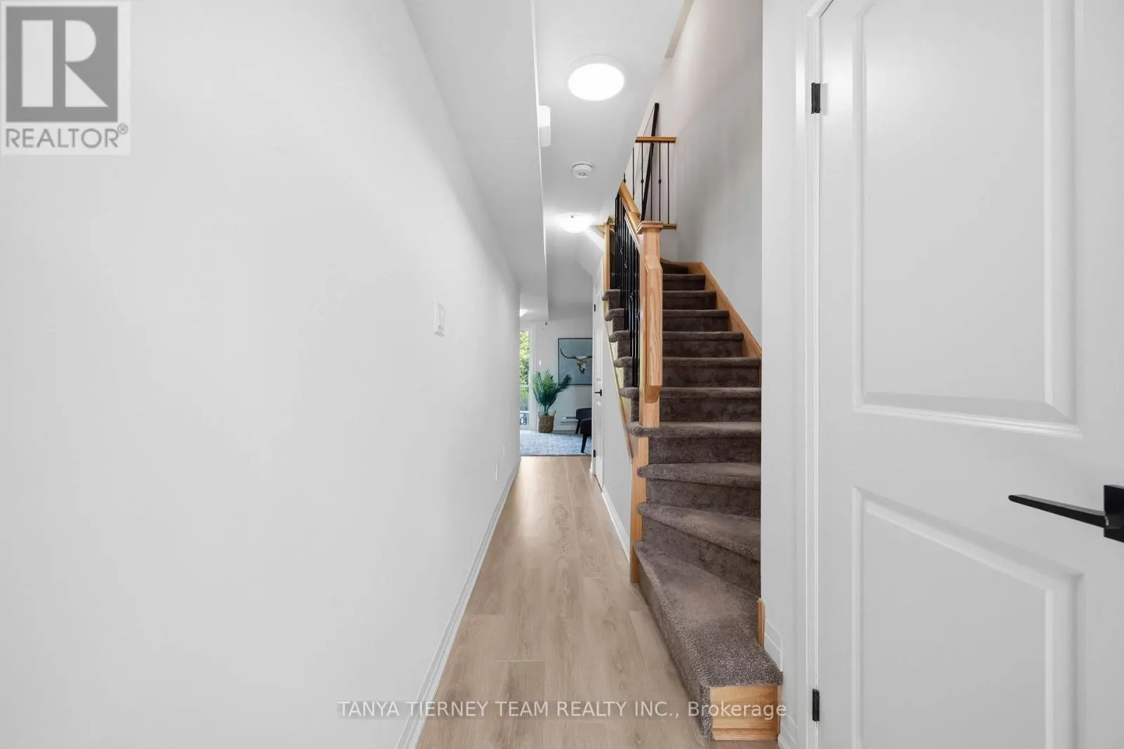 53 EMMAS WAY