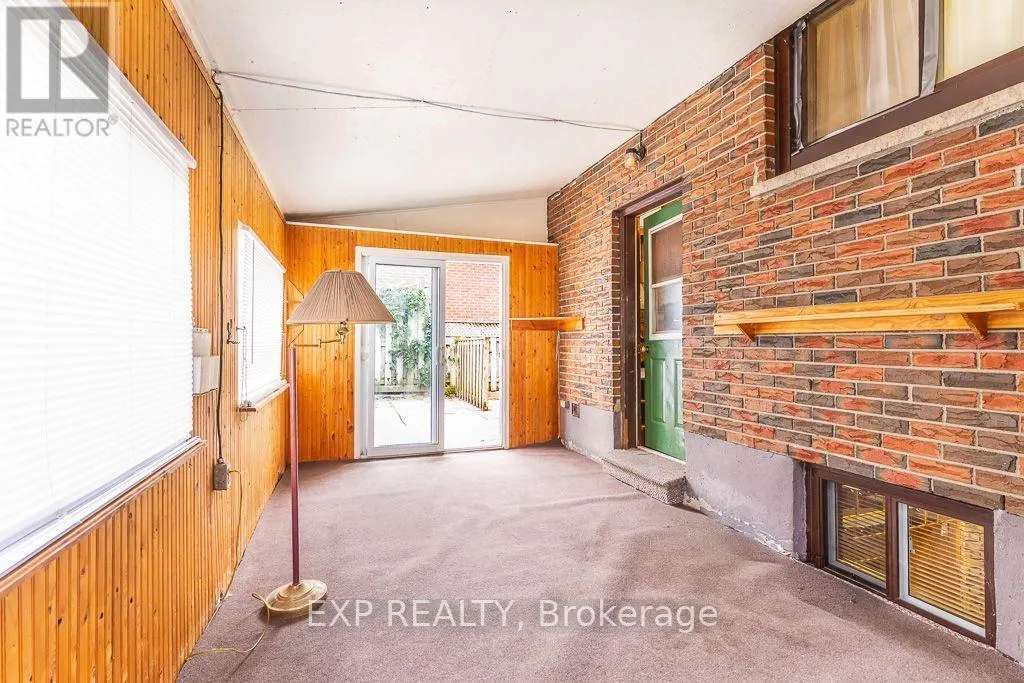 297 LINDEN STREET