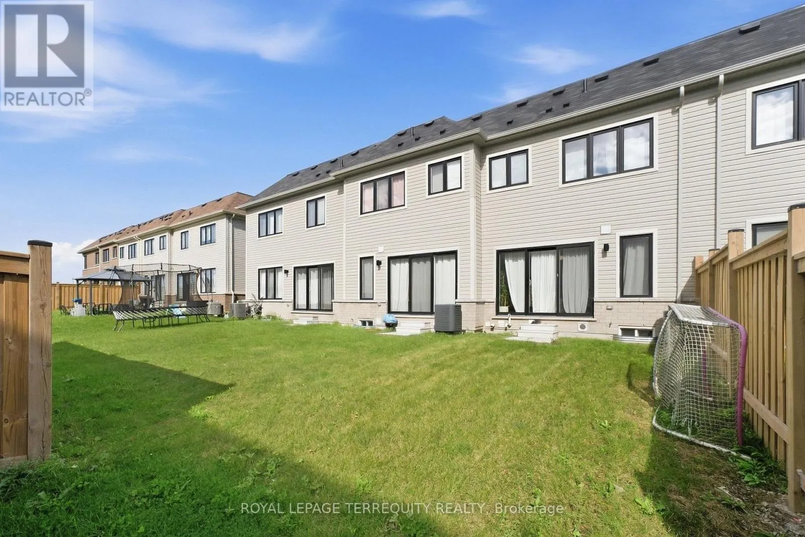 129 SAILORS LANDING