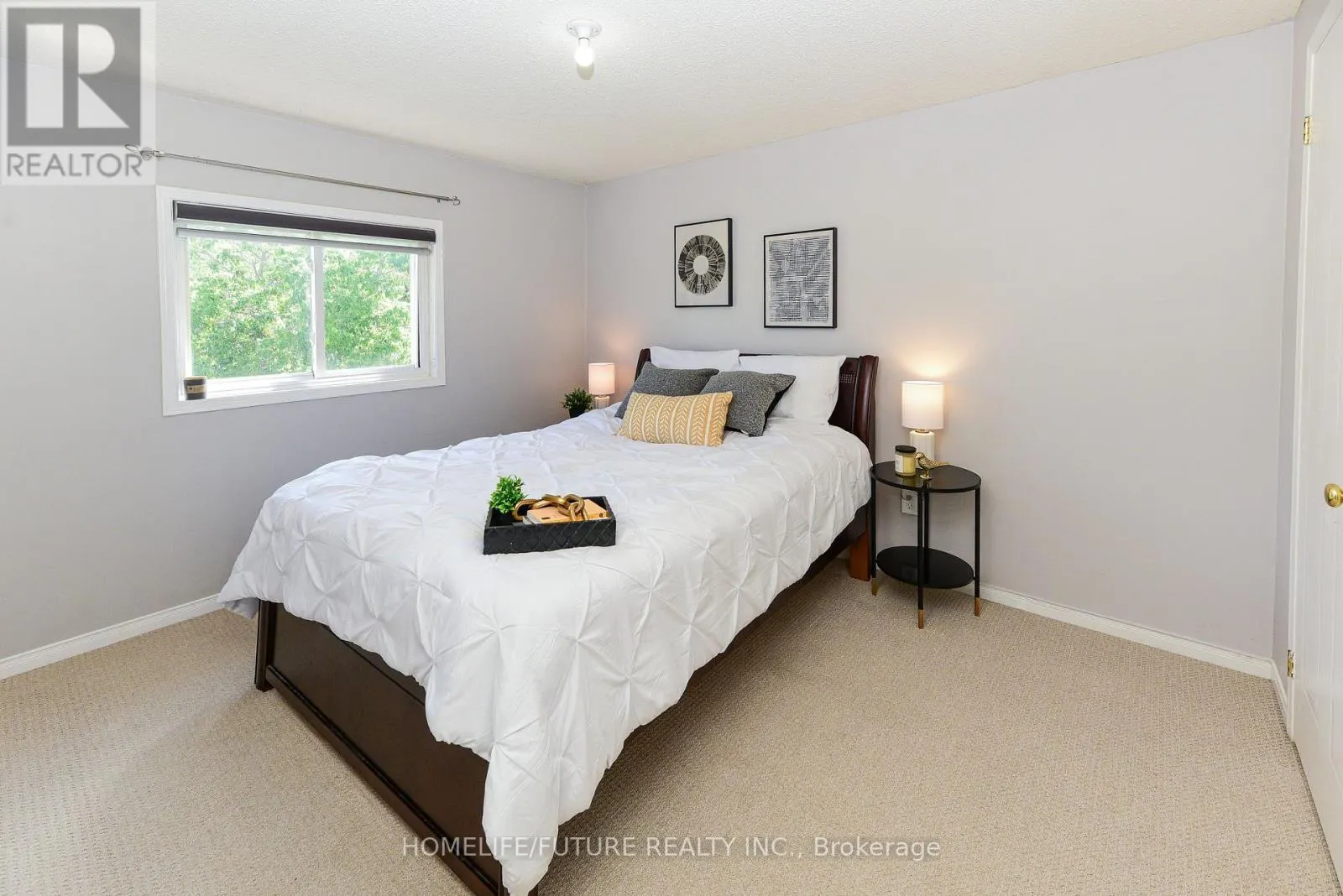 1404 TROWBRIDGE DRIVE