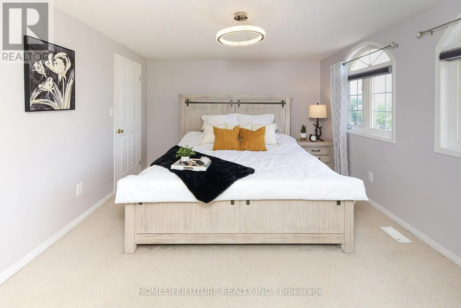 1404 TROWBRIDGE DRIVE