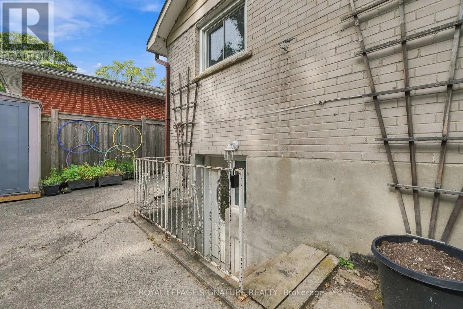 LOWER - 531 RODD AVENUE