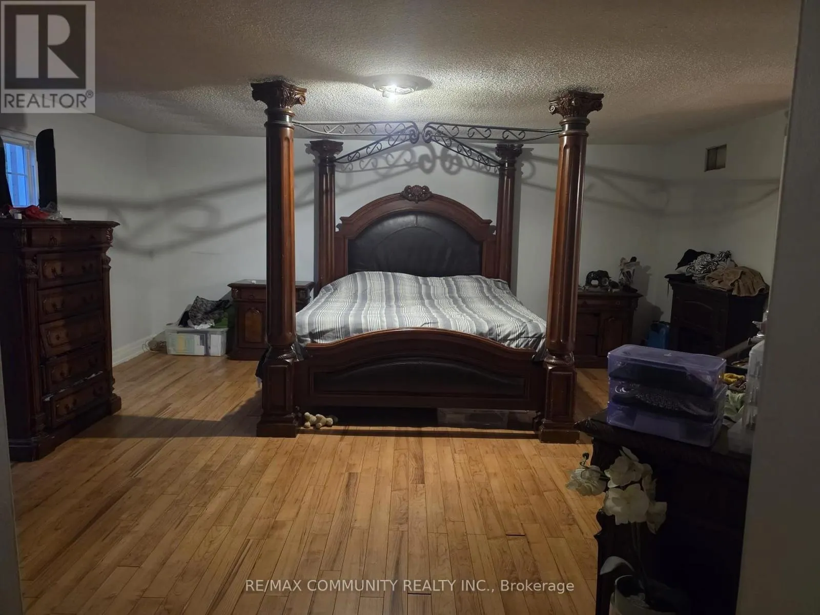 UPPER - 36 BEAUMONT DRIVE