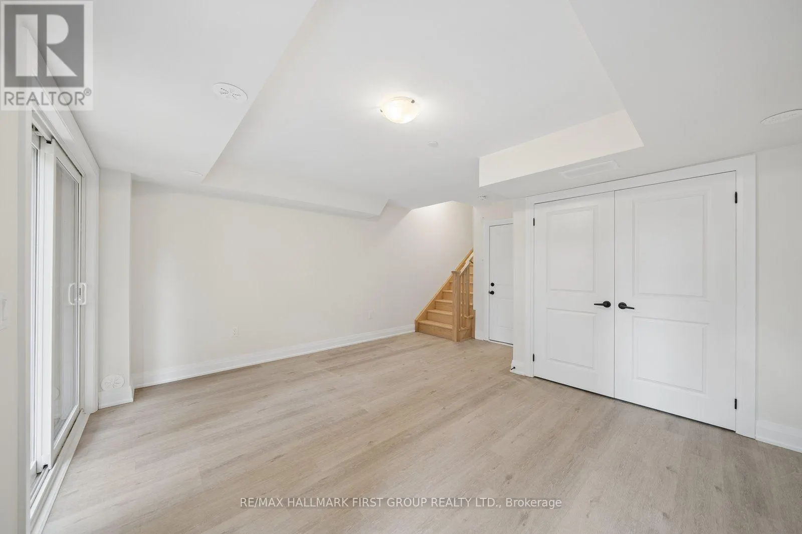 11 MARRET LANE