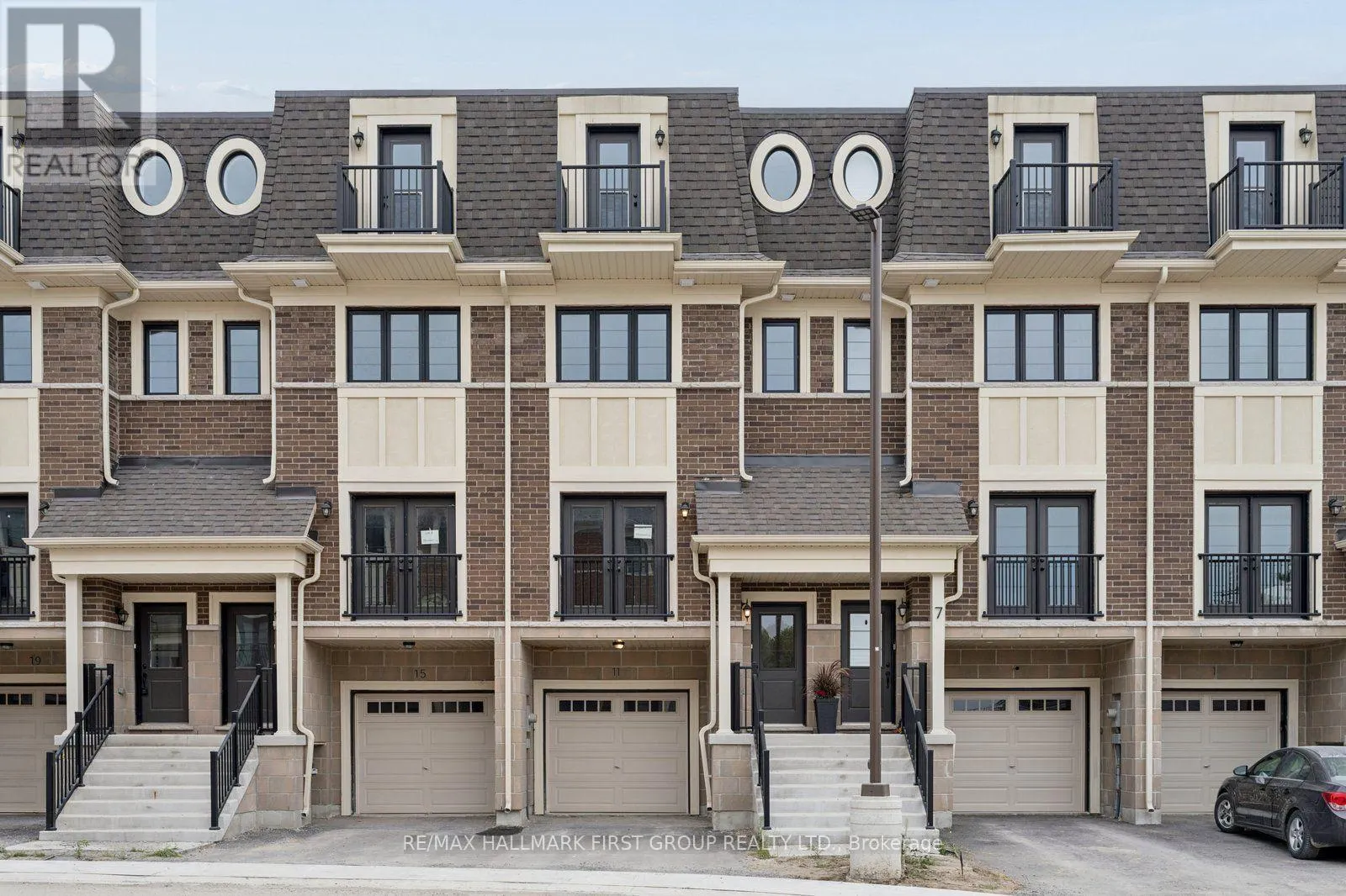 11 MARRET LANE