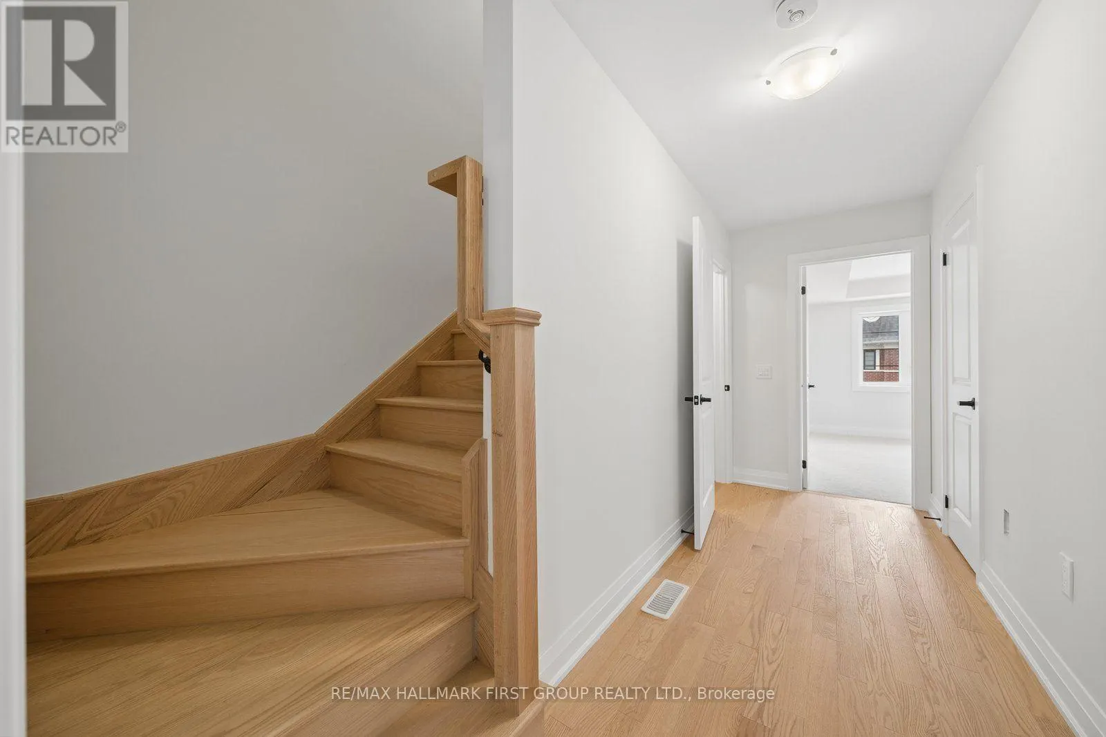 11 MARRET LANE