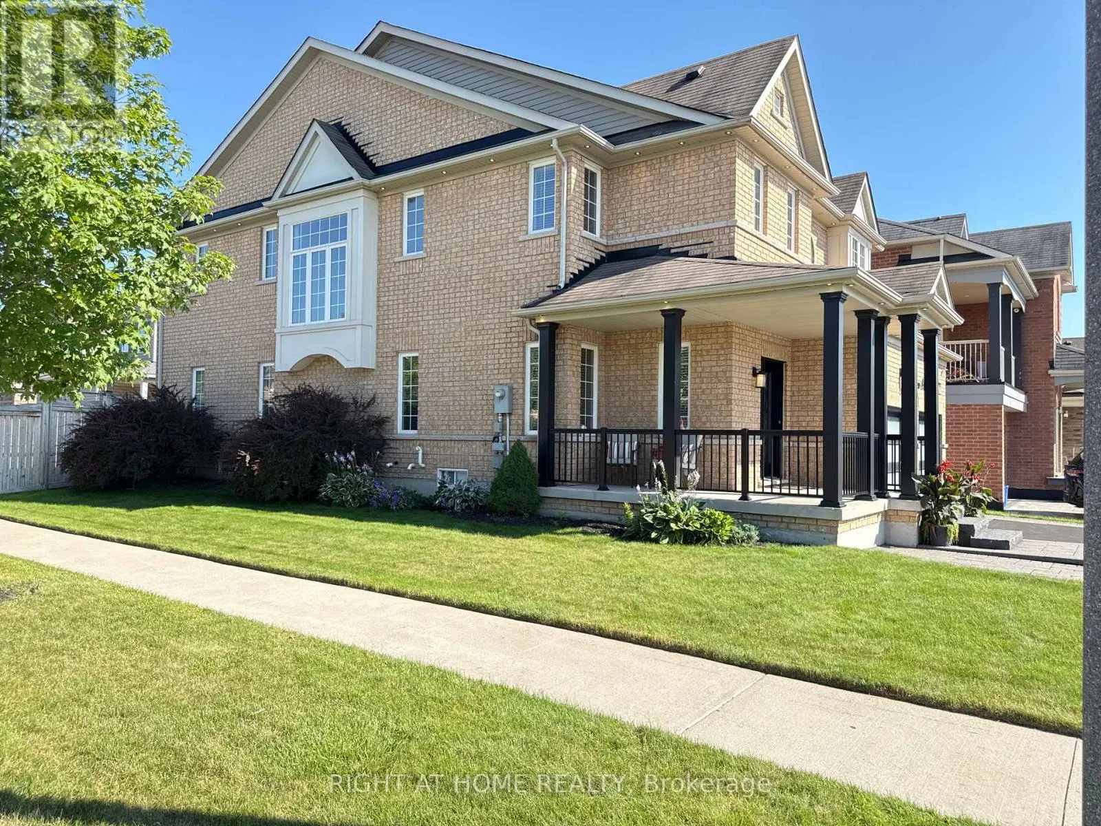 1 CAMPVIEW STREET